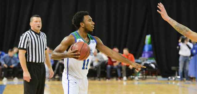 UR_kareemstorylines Golden Bears player Kareem South with basketball