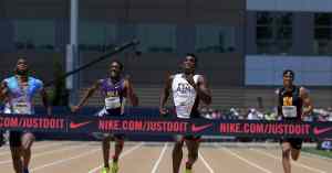 runners racing to the finish line