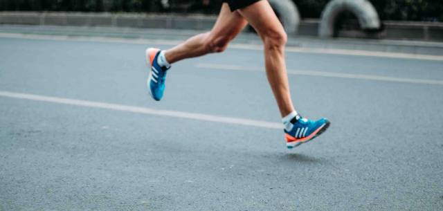 runner running